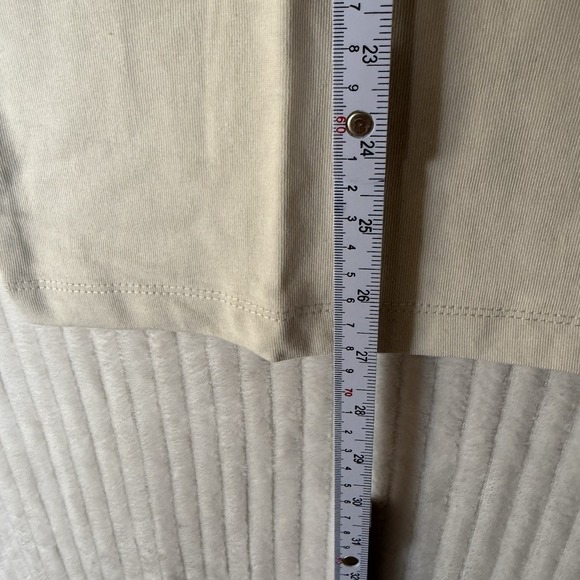 Fear Of God Essentials Eggshell Cream Short Sleeve T-Shirt Size XS NWT - Picture 8 of 16